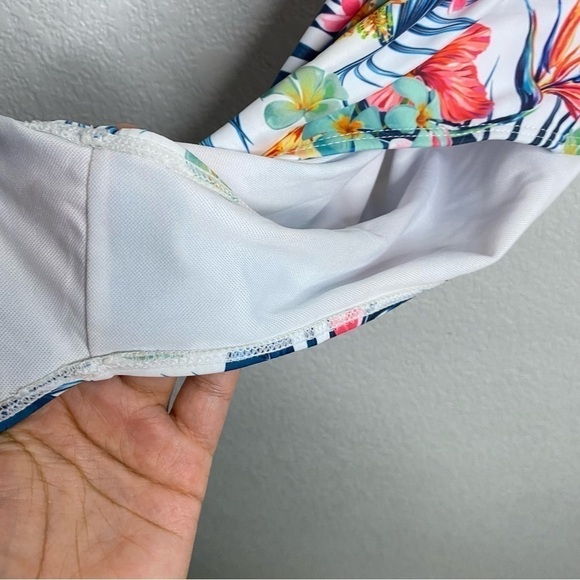 SHEIN Plus Size‎ 4XL One Piece Bathing Suit Floral Tropical Gold Hardware Belt - Picture 5 of 9